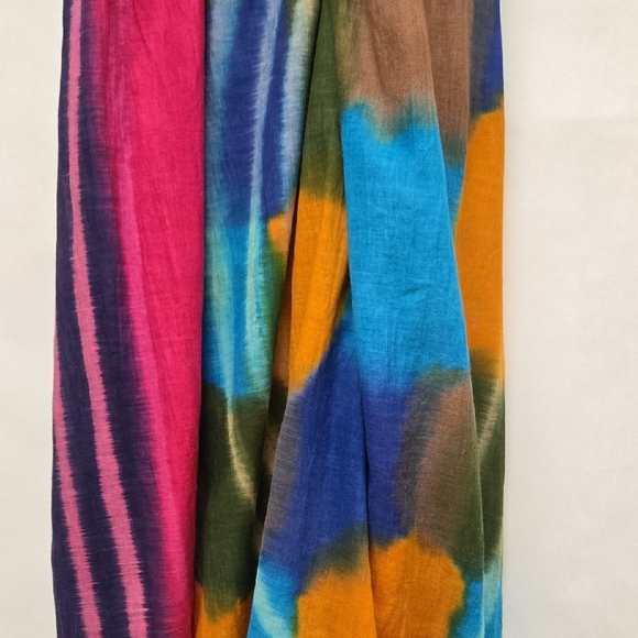 Colorful Abstract Pattern Scarf - Picture 4 of 8
